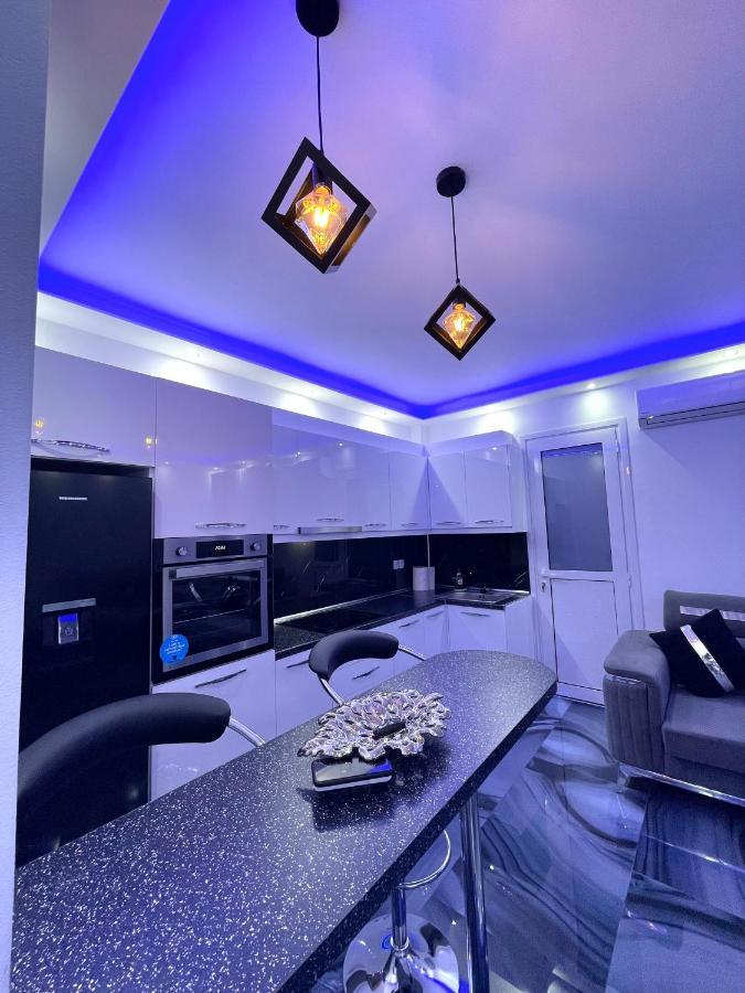 Rafina'S Luxury Apartment Exterior photo